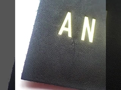 Ropa para hombres de exterior Parches de cuero de PU reflectante línea de costura de alta frecuencia