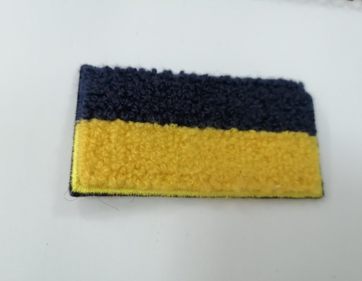 Etiquetas lavables modificadas para requisitos particulares transferencia de calor del remiendo del bordado de la toalla para la ropa