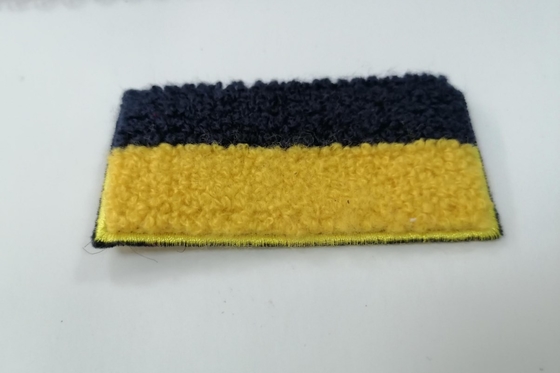Etiquetas lavables modificadas para requisitos particulares transferencia de calor del remiendo del bordado de la toalla para la ropa