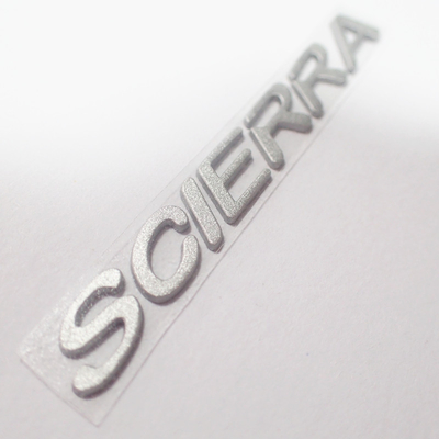 Etiquetas modificadas para requisitos particulares de la ropa de la transferencia de calor del silicón 3D con el color de plata del hockey shinny