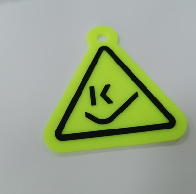 Las insignias de goma de los remiendos del silicón 3D del PVC cosen en lavable modificada para requisitos particulares