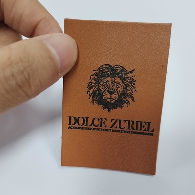Remiendos de encargo del cuero repujado de la etiqueta para los vaqueros de los bolsos de la ropa