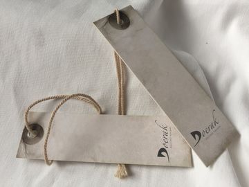Etiquetas colgantes de encargo especializadas de la mercancía, etiquetas colgantes únicas del regalo para la joyería