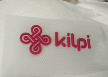 la ropa imprimible de la transferencia de calor del logotipo 3D etiqueta técnicas grabadas en relieve las etiquetas de las etiquetas del caucho