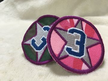 Remiendos bordados aduana uniforme fresca del fieltro de los remiendos de la etiqueta para la superficie plana de la ropa