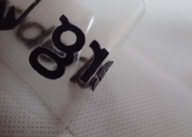 Etiquetas flexibles de alta densidad de la transferencia de calor de la impresión de pantalla con el logotipo de encargo del nombre