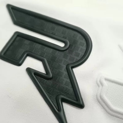 Etiqueta de impresión de TPU 3D en negro en relieve Etiqueta de impresión térmica en TPU para jersey
