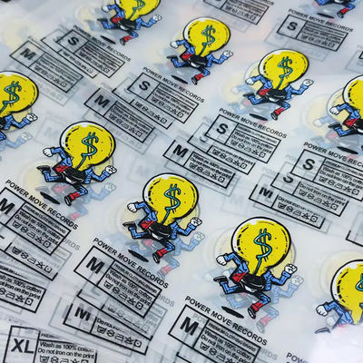 Etiqueta de transferencia de ropa de alta calidad personalizada Etiqueta de transferencia térmica Impresión de logotipo mayorista