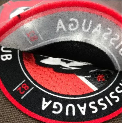 Etiqueta de transferencia de calor 3D Flock con logotipo personalizado del club de fútbol