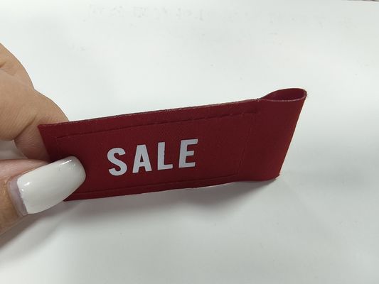 Etiquetas de venta de tinta personalizadas Parches de ropa Impresión de pantalla Logotipo etiqueta tejida