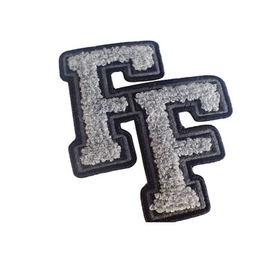 Parche bordado diseño personalizado bordado costura insignia hierro etiqueta bordada para ropa