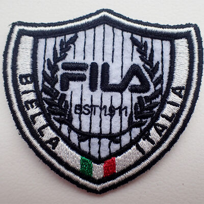 Customized Eco-Friendly Embroidery Patches With Different Colors and Effects Hot Melt Adhesive on the Back