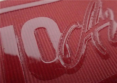 Etiqueta transparente brillante de la impresión de la pantalla del logotipo del silicio en cinta del hilo del poliéster de Coloful