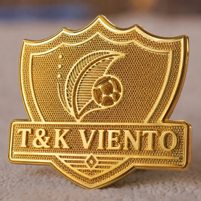 Insignias TPU de alta frecuencia 3D de silicona personalizada con logotipos personalizados perfectos para marca y parches de ropa duraderos