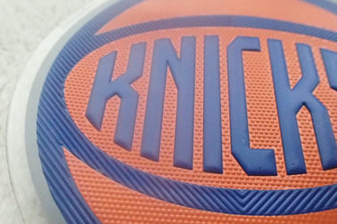 Eco - la ropa de encargo amistosa remienda el logotipo grabado en relieve de alta frecuencia suave de la impresión de la pantalla de TPU 3D