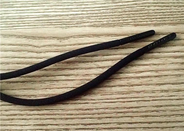 cordón no elástico negro del 125cm con el logotipo tallado en ambos extremos de la cabeza negra del hardware de la pintura