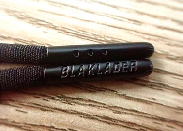 cordón no elástico negro del 125cm con el logotipo tallado en ambos extremos de la cabeza negra del hardware de la pintura