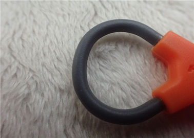 Tirador de goma de la cremallera de la cuerda de la forma irregular del logotipo de Debossed para los bolsos de la escalada