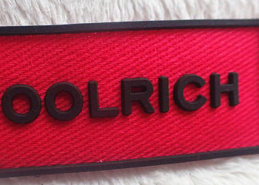 Las pequeñas letras despejan los remiendos del LOGOTIPO para la ropa/los remiendos de encargo del Applique
