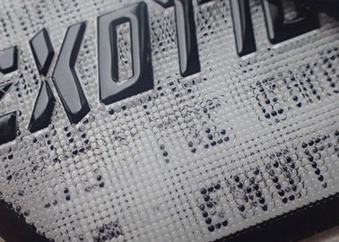 TPU grabó en relieve los remiendos autos-adhesivo del logotipo para la ropa/los bolsos/los sombreros