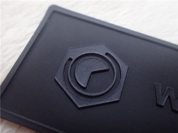 La ropa de encargo brillante del negro TPU remienda resistencia de desgaste de la talla 3*4.5cm