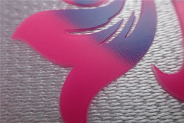 Forme a Tatami Aaterial los remiendos de encargo de la ropa, con el logotipo colorido 3D en remiendos
