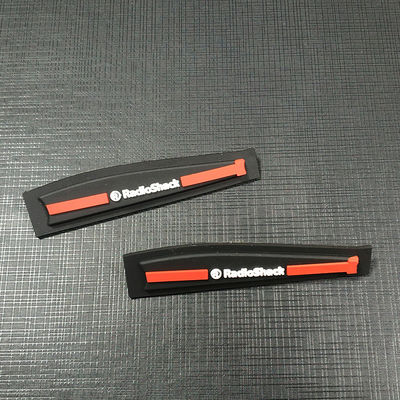 Cree la ropa de la camiseta para requisitos particulares 3D Logo Plastic Silicone Badge For de las etiquetas de la ropa