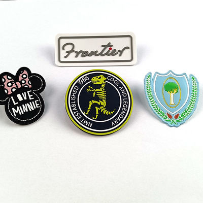 insignias del Pvc de 3D Logo Embossed Motif Rubber Patches para la ropa de costura