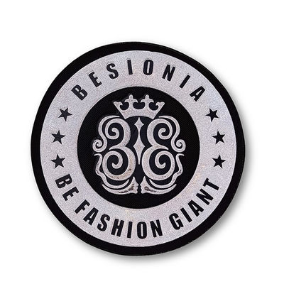 TPU de alta frecuencia remienda al club grabado en relieve las insignias Logo Screen Printing del fútbol