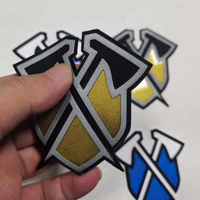3d aumentó la etiqueta de Logo Silicone Heat Transfer Clothing de la marca del efecto para la camiseta
