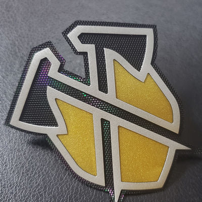 3d aumentó la etiqueta de Logo Silicone Heat Transfer Clothing de la marca del efecto para la camiseta