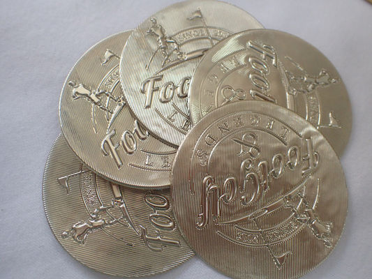 Etiquetas grabadas en relieve de encargo de Logo Heat Transfer TPU de los deportes 3D para la ropa al aire libre