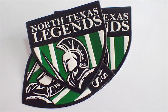Remiendos de encargo de la ropa de las insignias de TPU grabados en relieve con el logotipo del efecto 3D
