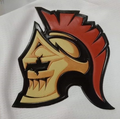 Etiquetas de la transferencia de calor de la ropa de deportes que imprimen el logotipo de oro plástico de 3D TPU