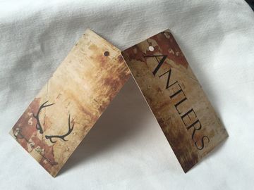 Pequeñas etiquetas colgantes perforadas del hermoso diseño, etiquetas colgantes retras/del vintage del boutique