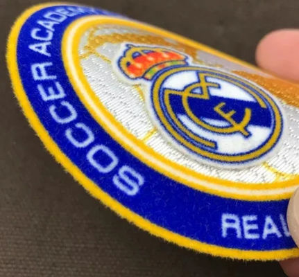 Parche de flocado 3D con impresión por transferencia de calor de diseño personalizado con el logotipo del club del equipo de fútbol