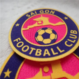 La ropa de encargo del club del fútbol remienda la transferencia de calor Tatami que se reúne etiquetas lisas de la ropa