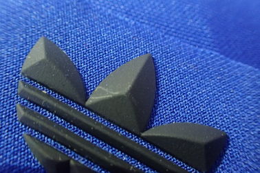 Eco - etiquetas amistosas de la ropa de la transferencia de calor/etiquetas de la camisa de Tagless