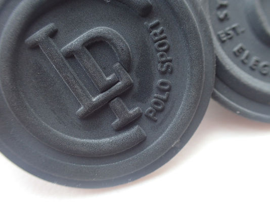 Insignia negra reflexiva de encargo de la promoción TPU para la ropa